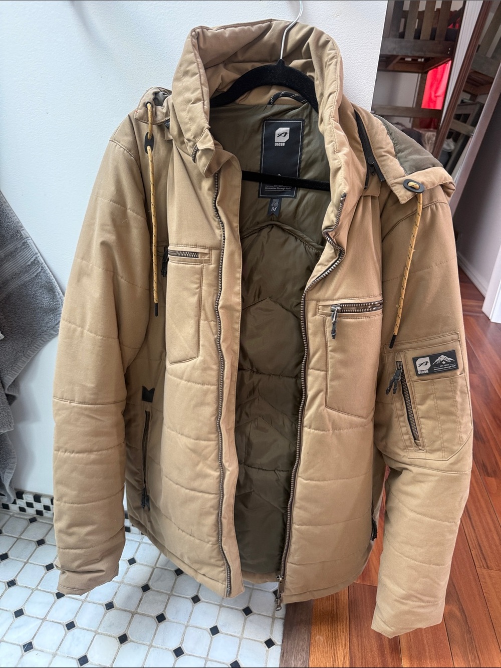 Orage Men's Quilted Hooded Puffer Jacket in Tan